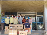 동병희·권경희씨, 속초시보건소에 냉각조끼 지원