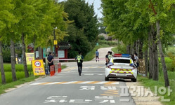 관광객 태운 전동차, 차단기와 충돌... 안동 하회마을 ‘차량관제 시스템’ 심상찮다