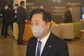 김두관, 이낙연 후보 콕 집어 공세