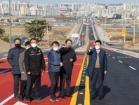 포항시 연일읍에서 영일만대로 인주IC까지 4차선 도로 개통