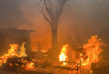 동해 산불로 시내까지 최악 위기…북부지역 초토화