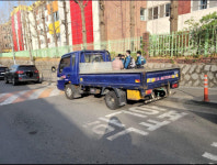 여고 앞 아이 낳아줄 13세 구함 50대 남성 또 나타나