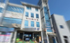 군산 비응항 4층짜리 수산센터 건물 1층 식당서 불…소방당국 진화중