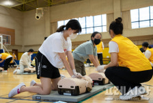 경기대 학생들, 초등생 대상 ‘심폐소생술 안전교육’ 봉사활동