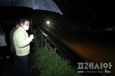 [고양 소식] 이동환 고양시장, 강매 배수펌프장 호우 대응상황 현장 점검