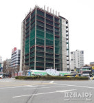 24년째 흉물 방치 안양역 앞 원스퀘어 건물 이달 철거 착수