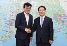 김성 장흥군수, 김영록 도지사 면담 지역 현안 사업 건의