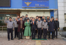 이형규 전북자치경찰위원장, 전주서신·군산수송지구대 격려