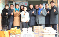 민주당 전북도당, 남원서 재래시장·사회복지시설 민생 탐방