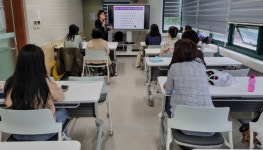 창원 마산회원도서관, 5060 신중년 아카데미 운영