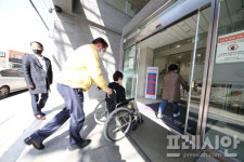 아프면 쉴 권리...안양시민, 업무 외 질병·부상으로 일 못하면 소득 보전 받는다