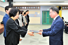 김진열 군위 군수 “군민중심의 공감행정 실현에 노력해 달라” 당부  
