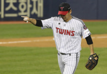 정찬헌, 후배의 