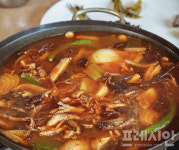 [문상윤 식품전문기자의 푸드 에세이] ➈맛과 건강이 함께 있는 곳, 피반령 산골가든