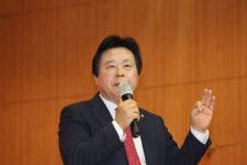 강기윤 창원시성산구 의원 감나무 보상금 의혹 무혐의