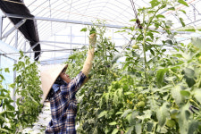 2024년 장수군 외국인 계절근로자 입국 시작…농촌 일손부족 해소 기대