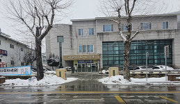 12면 증설에 12억?…태백노인회관 주차장 증설논란