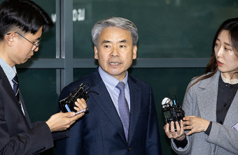 이종섭, 호주 간지 11일 만에 귀국…총선 핵심 변수로 부각?