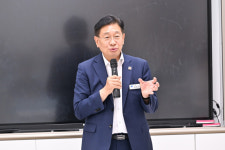 준비된 사람이 돼라… 전진선 양평군수, 지평중학교서 특강