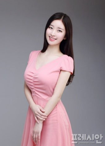 ‘마약 투약 자수’ 김나정 전 아나운서 귀국 직후 경찰 조사