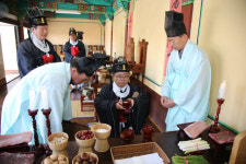 홍남표 창원시장, 마산향교 춘기 석전대제 초헌관으로 참여