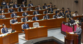 국민의힘 대일외교 우측으로 가달라…金총리 앞으로 가겠다