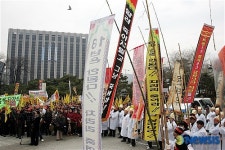 서천중앙비너스 | 서천군민 3000여명, 세종로 정부중앙청사 시위...장항산단 착공 촉구