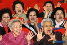 밝은 웃음이 건강의 지름길