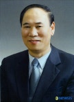 경남약사회장에 당선된 이병윤씨