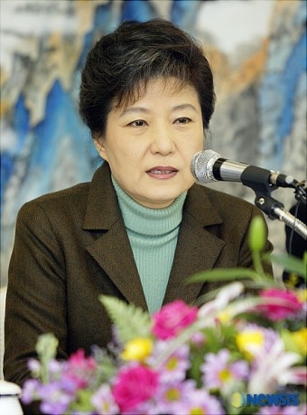 박근혜 전 대표 강원 방문 기자간담회
