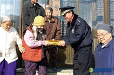 “할머니 건강하세요”