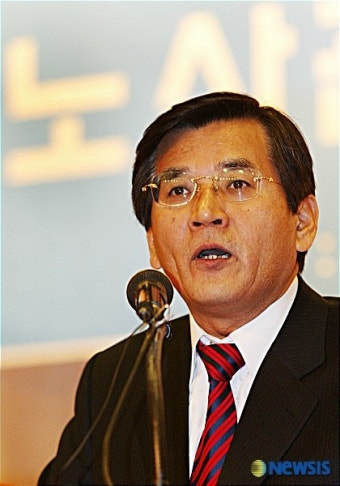 축사하는 김대환 전 노동부장관