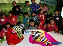 펭귄들의 새해인사