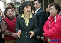 목포 어시장 방문한 박근혜 전 대표