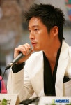 처음 데뷰 할때의 느낌입니다