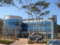 울주군립도서관