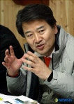 강원 방문한 정 전 장관