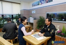 까페로 변한 동사무소