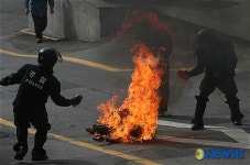 제52회 보도사진상- 한겨레신문 이종근기자 "반 FTA" 분신