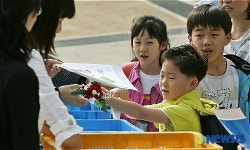 선생님 꽃도 받으세요