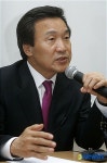조선아이에스대전충남지사 | 대전, 충남지역 기자간담회 하는 손학규 전 지사