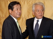 회의 자리로 이동합시다