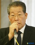 인사말하는 안경수 한국습지학회장