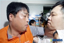 민주노총 항의방문한 이랜드 유통업체 입점 매장주