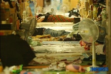 긴장감에 휩싸인 뉴코아 노조