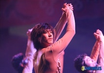 봄의 제전 한 출연자의 춤사위