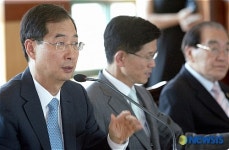 수원 서호노인복지회관 방문한 한덕수 총리
