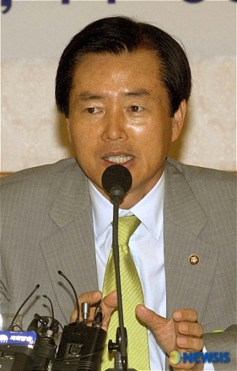 대통합 민주신당 김효석 원내대표 기자간담회