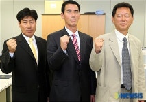 천안시청 축구팀 초대 사령탑 임명