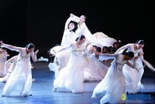 가무악극 남한산성에 피는 꽃 이화(梨花) 초연